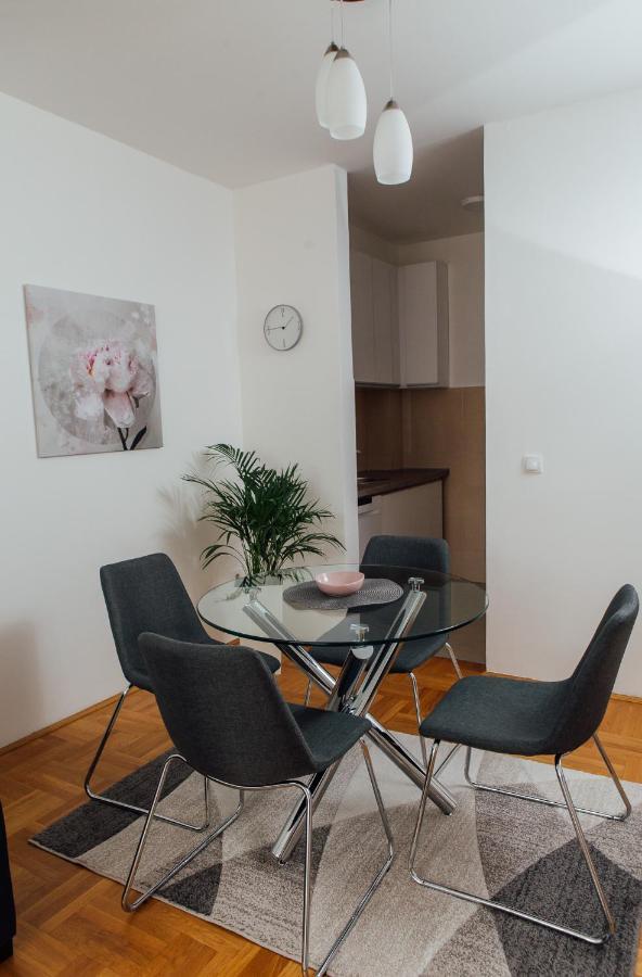 Suite Dreams Valjevo Exterior foto